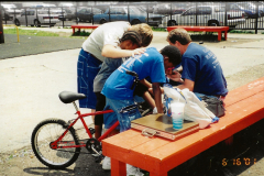 Children – residents of Cabrini Green praying to receive Christ 